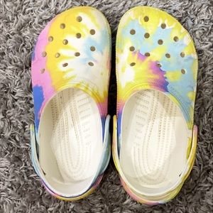 Kids Classic Tie-Dye Crocs